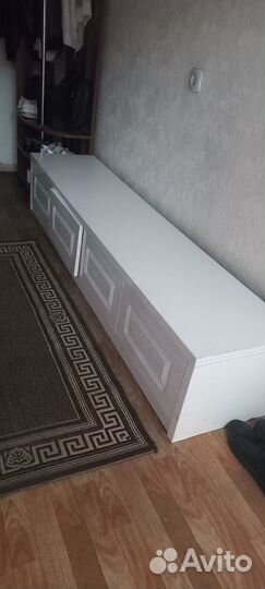 Тумба под тв белый глянец