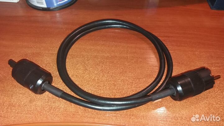 Сетевой / Силовой кабель Ultimate Audio IEC C7