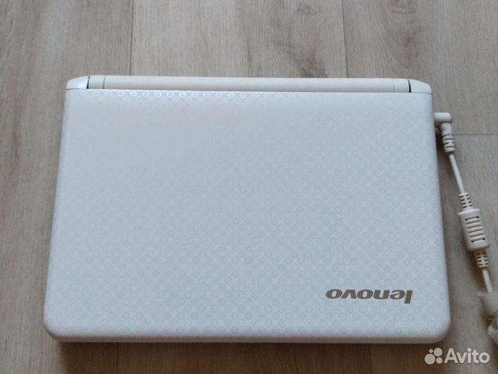 Нетбук lenovo