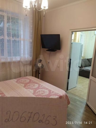 Дом 32 м² на участке 4 сот.