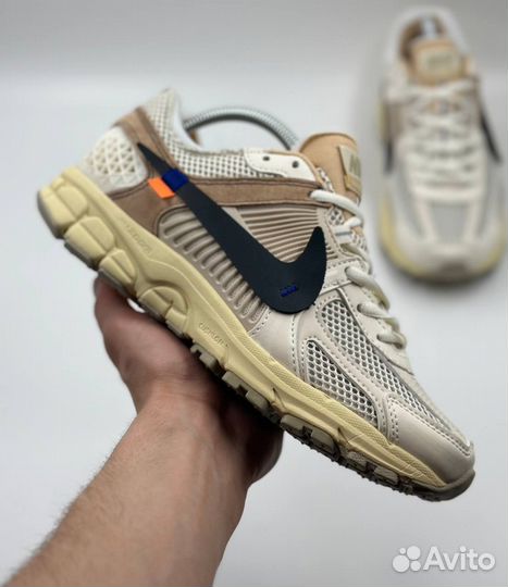 Кроссовки Nike Zoom Vomero 5