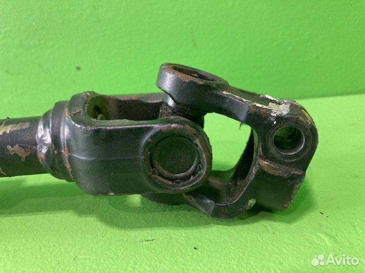 Вал рулевой колонки volvo FH13