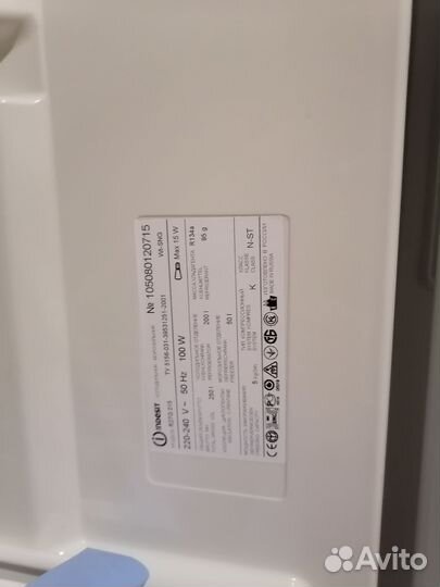 Холодильник indesit