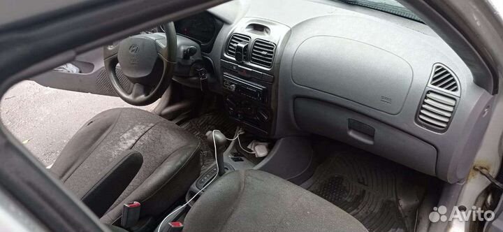 Hyundai Accent 1.6 AT, 2001, 12 345 км
