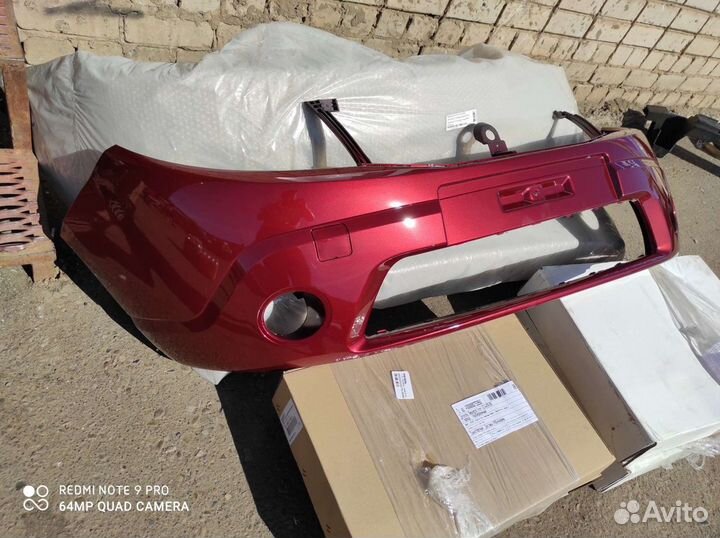 Бампер передний Renault Sandero 08- все цвета