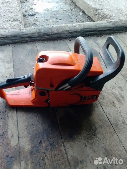 Продам бензопилу