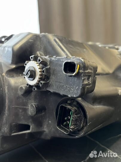 Фара Hyundai solaris оригинал левая под запчасти