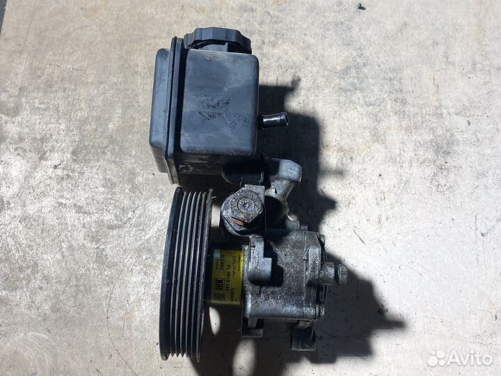 Mercedes W220 W211 M112 насос гидроусилителя