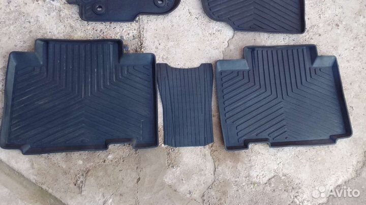 Коврики на Тойоту Рав 4 2013-2019
