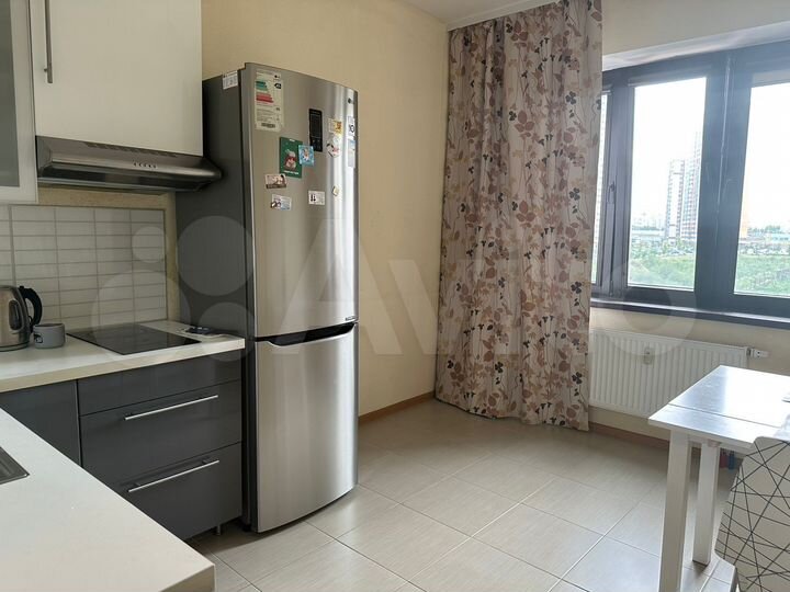 1-к. квартира, 38 м², 3/16 эт.