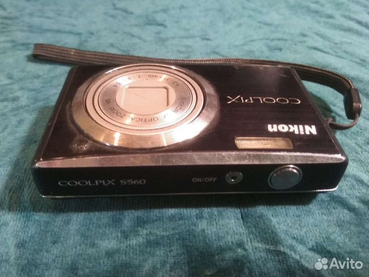 Компактный фотоаппарат Nikon coolpix S560