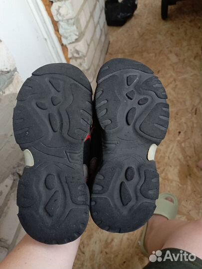 Кроссовки на мальчика- подростка 37 размер