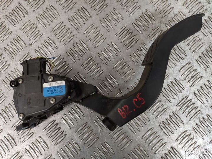 Педаль газа Audi A6 C5 (S6,RS6) 2.5 8d1723523n