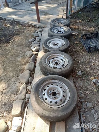 Диски с резиной бу r13