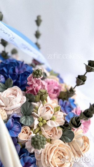 Букет из зефира в корзине