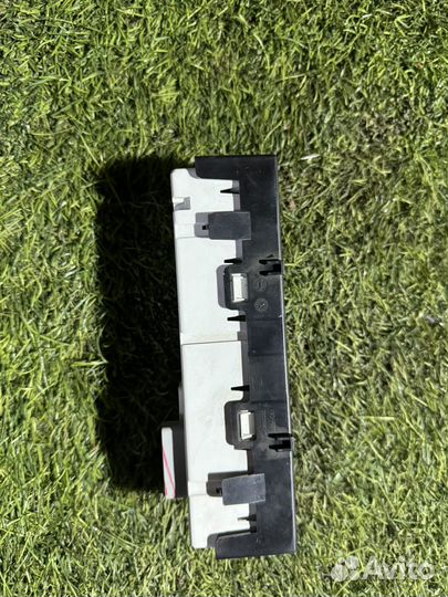 Информационный дисплей Renault Koleos