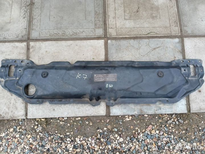 Панель телевизора BMW e60