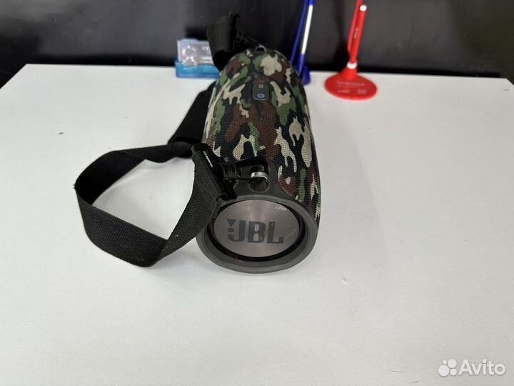 Портативная колонка JBL Xtreme 40 Вт