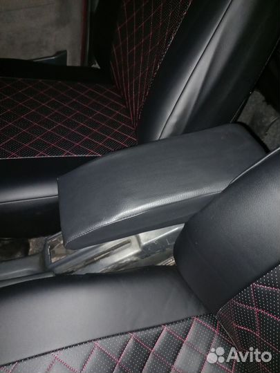 Подлокотник на ваз 2112