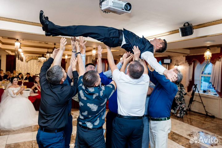 Ведущая - Тамада