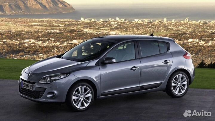 Лобовое стекло Renault Megane 3 Рено Меган