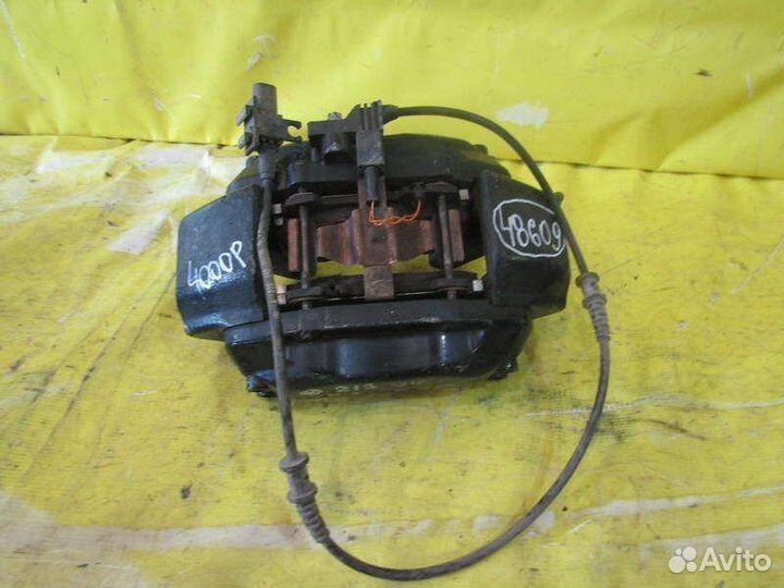 Суппорт передний правый Mercedes CL215 48609