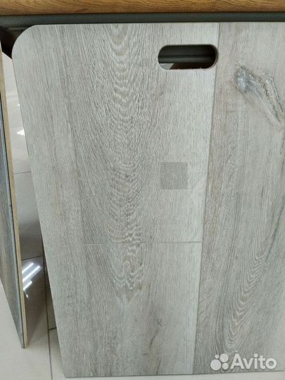 Кварцвиниловая плитка замковая