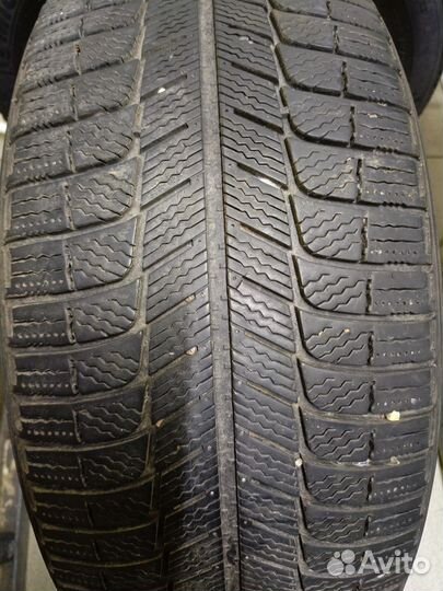 Michelin X-Ice North XIN3 235/55 R17