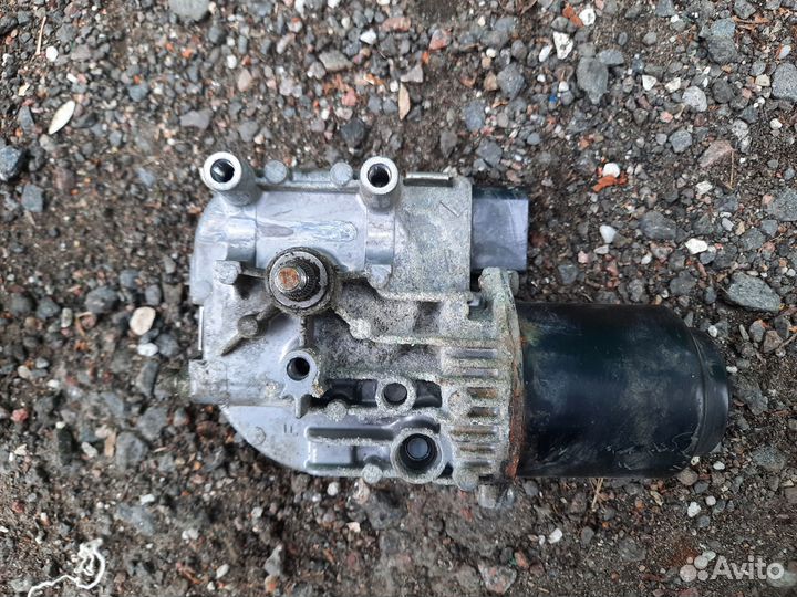 Моторчик стеклоочистителя VAG VW Passat B6 B7