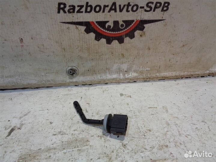 Датчик температуры VW Passat (B6) 2005-2010