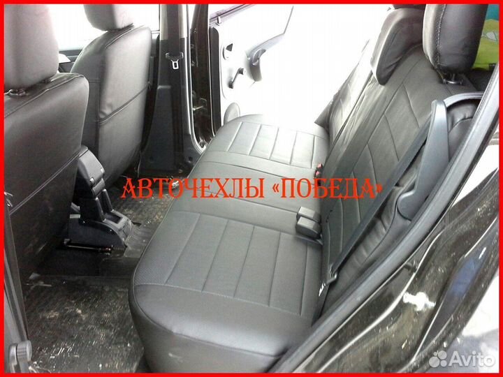 Чехлы Renault Sandero 1 из экокожи чёрные Классика