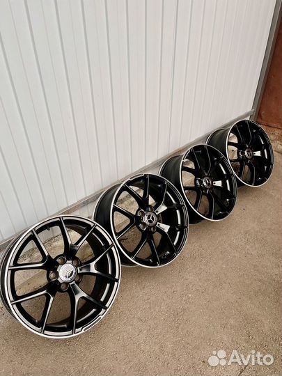 Оригинальные диски из Японии на Mercedes/VAG R18
