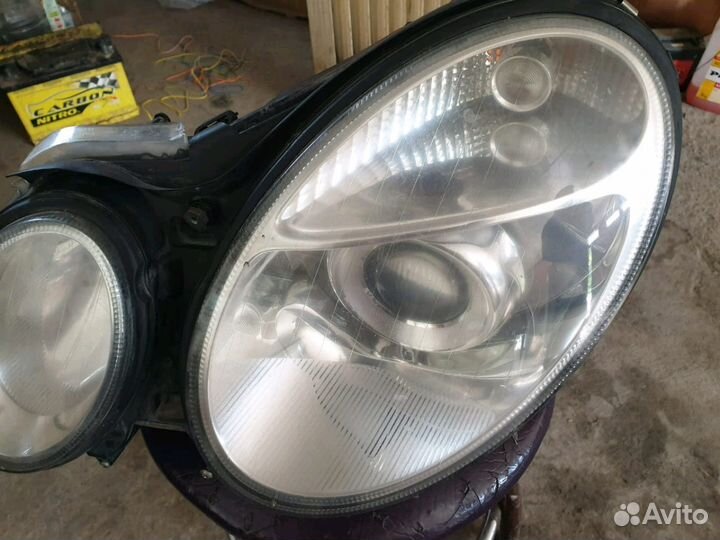 Фара левая мерседес 211 ксенон