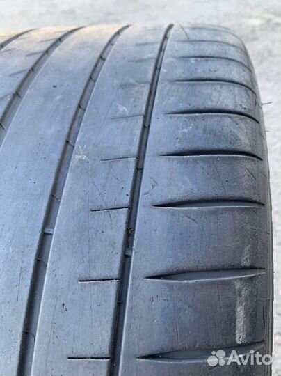 Michelin Pilot Sport 4 S 265/35 R19