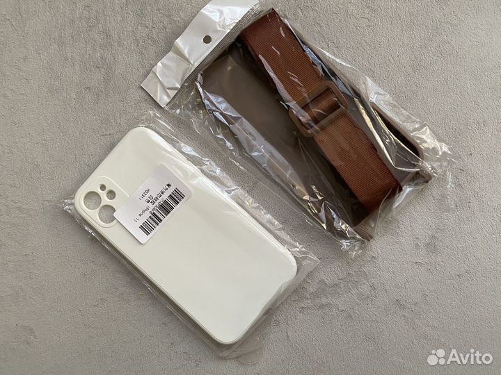 Силиконовый чехол на iPhone 11