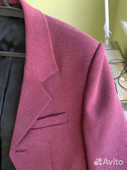 Пиджак бордовый школьный