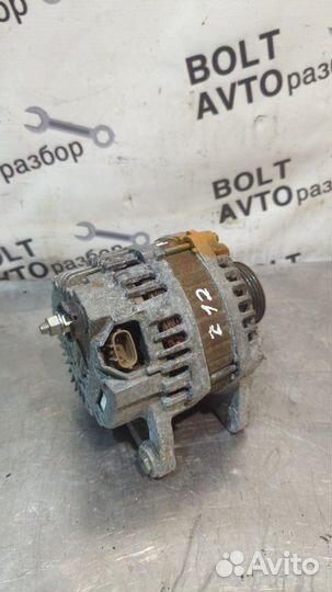 Генератор Nissan Cube Z12 HR15DE 2011