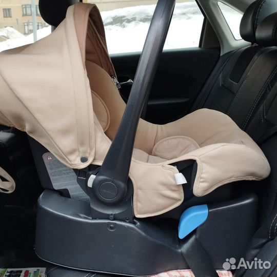 Автолюлька inglesina с базой