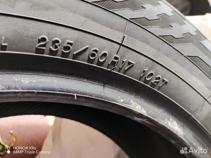 Yokohama Ice Guard IG55 235/60 R17