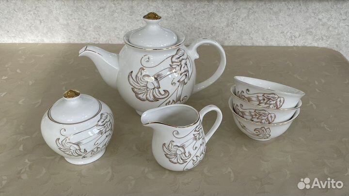 Набор сервис посуды