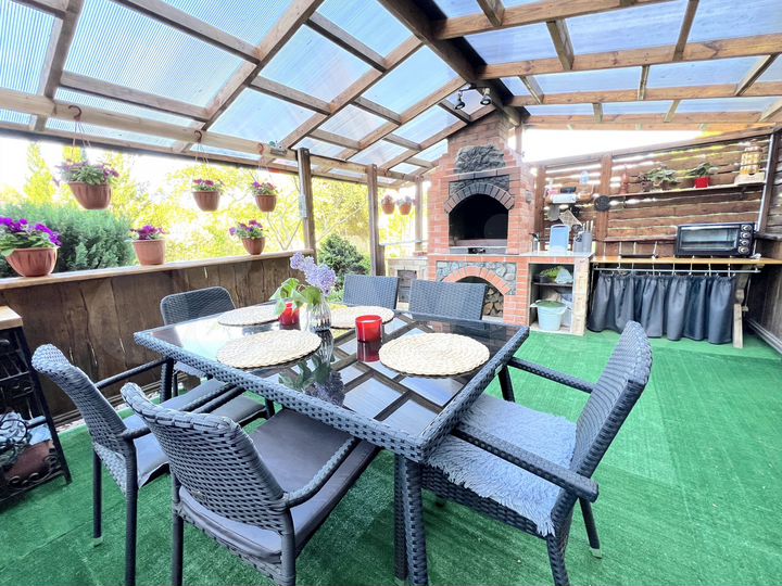 Дом 77 м² на участке 7 сот.