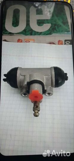 Тормозной цилиндрtcic задний