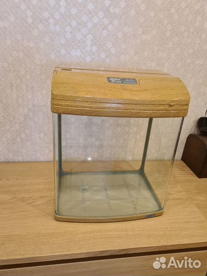 Продам 2 аквариума jebo 338