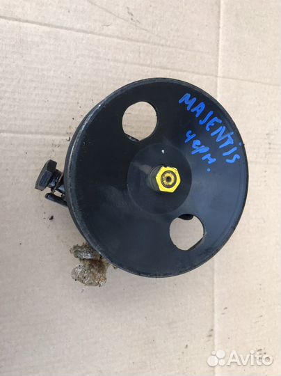 Насос гур Kia Magentis 2.0