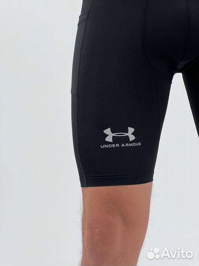 Компрессионные шорты спортивные