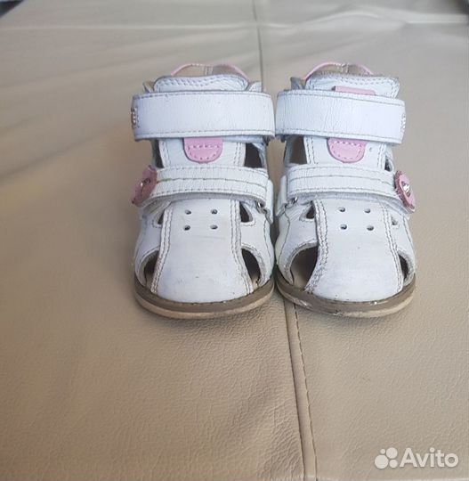 Сандали для девочки