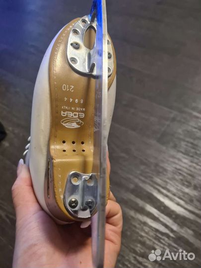 Фигурные коньки edea 210