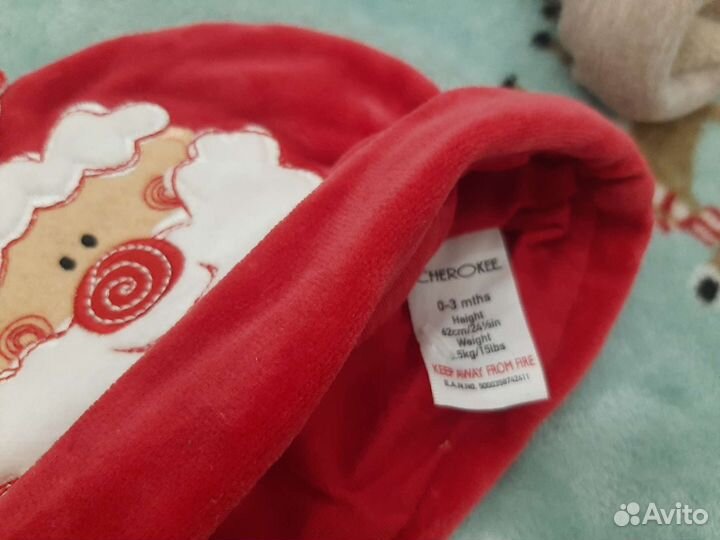 Новогодние шапочки и платье Санты