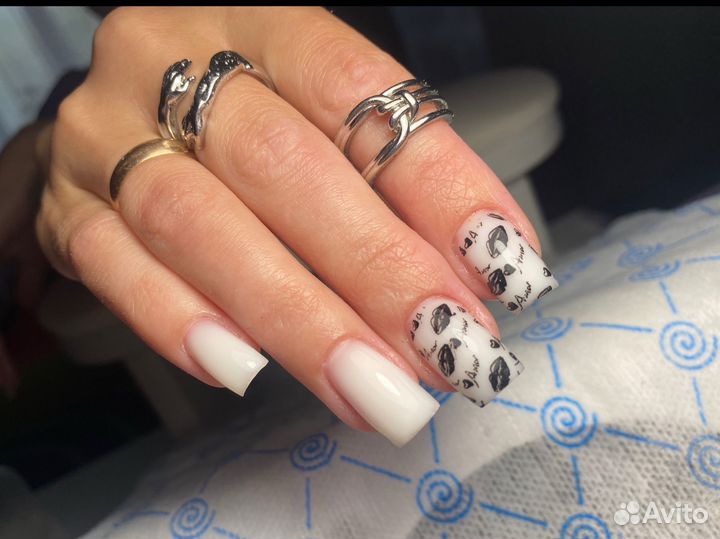 Мастер маникюра