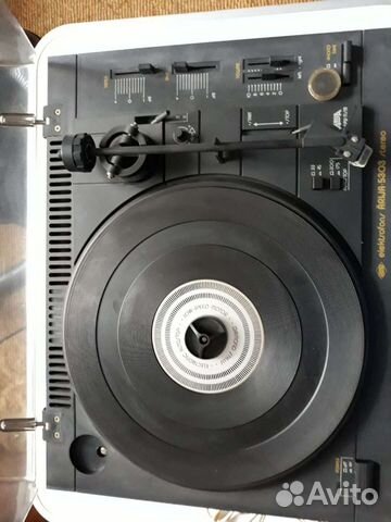 Проигрыватель винила+ колонки